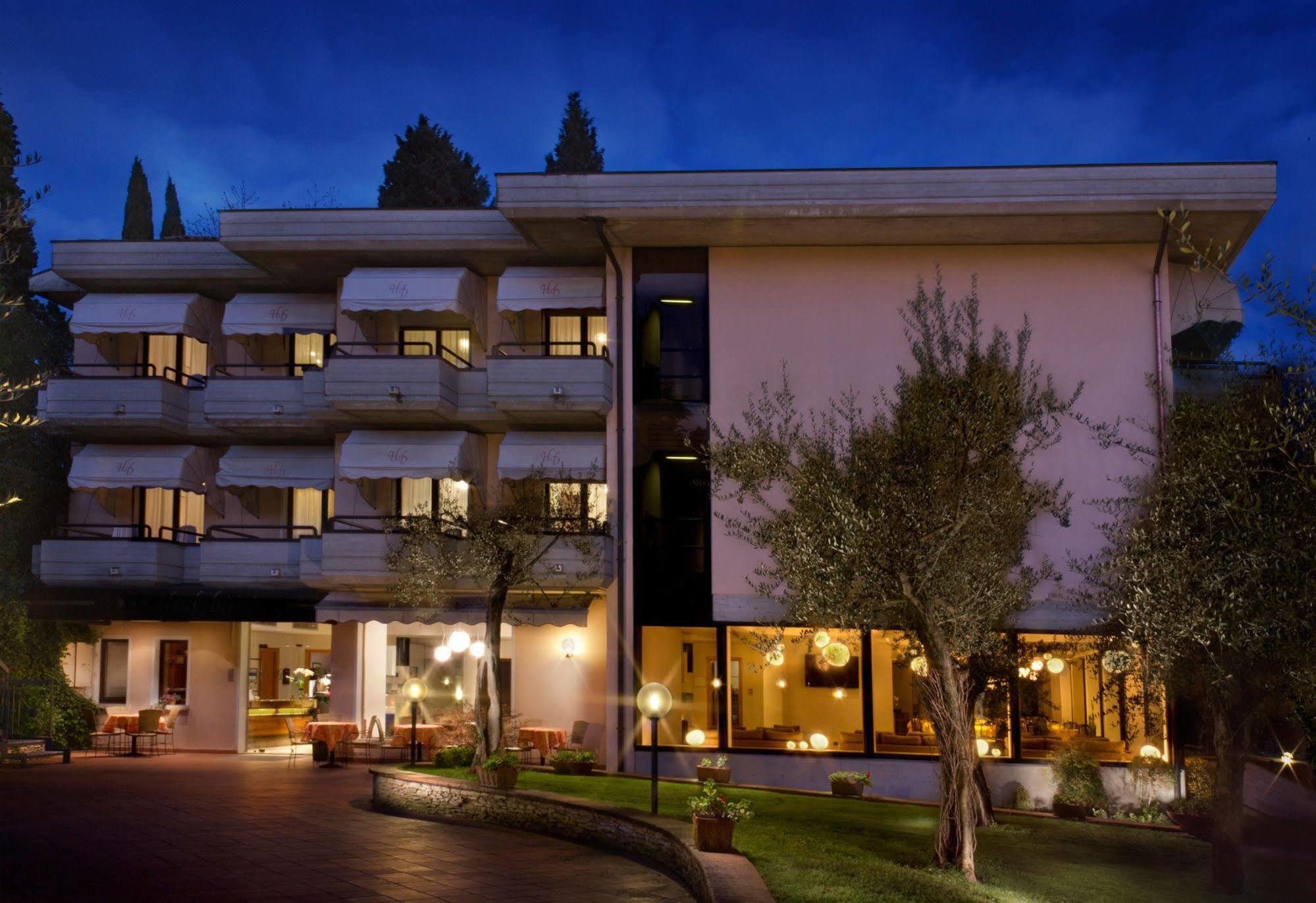 Hotel Desiree - Garda Lake Collection Sirmione Exterior photo